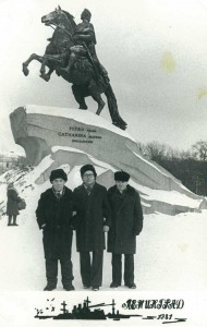 Юван с отцом и двоюродным братом. Ленинград 1981г