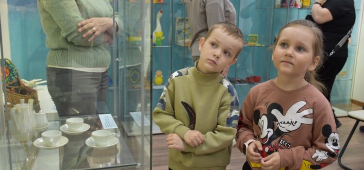Выставки музея на Комсомольской, 30
